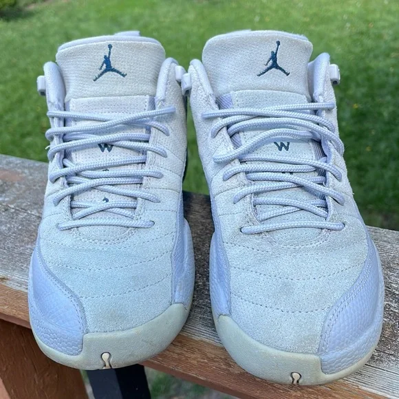 Jordan 12 Wolf Grey Low - Picture 2 of 8